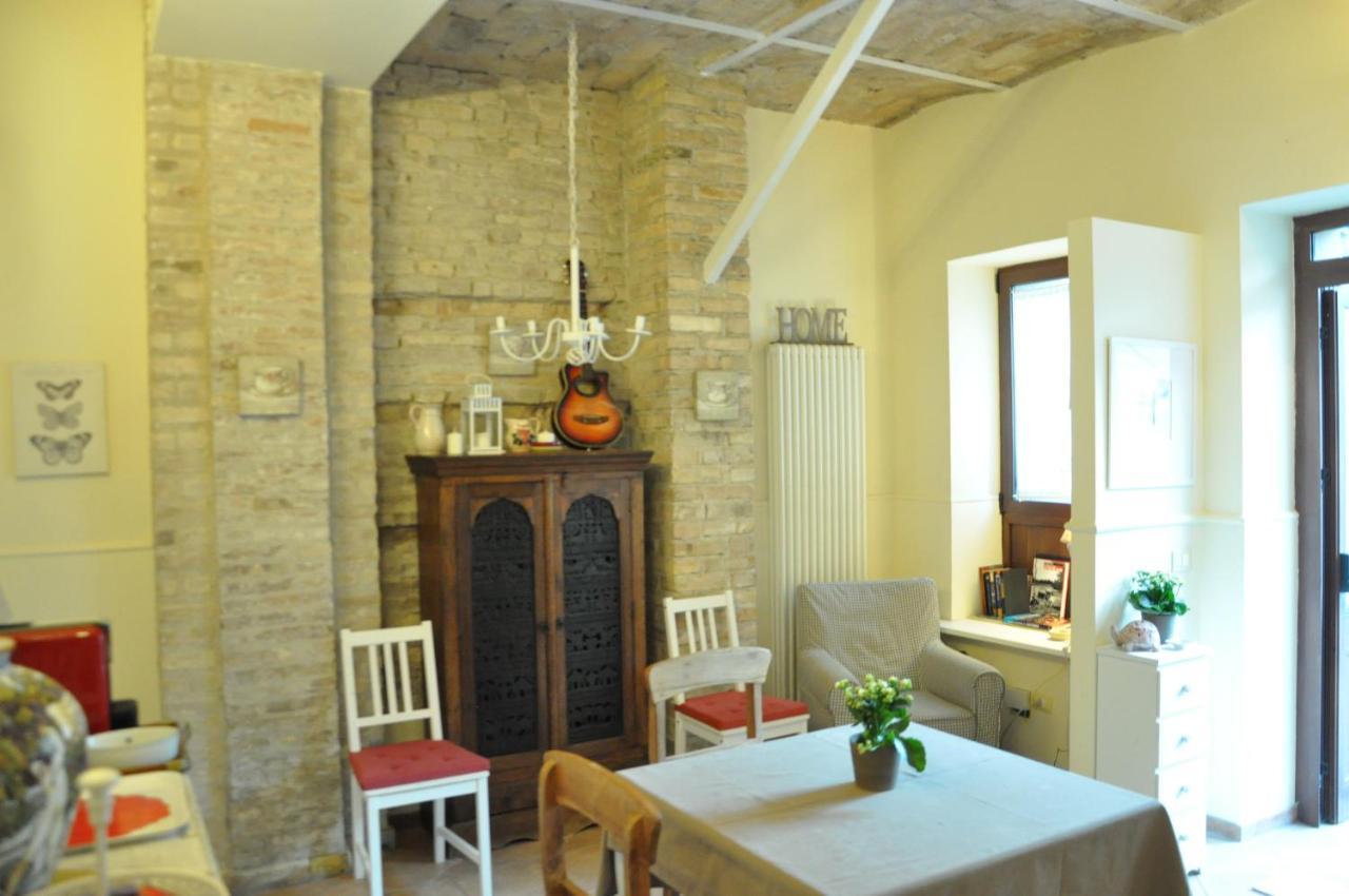Bed And Breakfast Piazza Mercato Pescara Luaran gambar